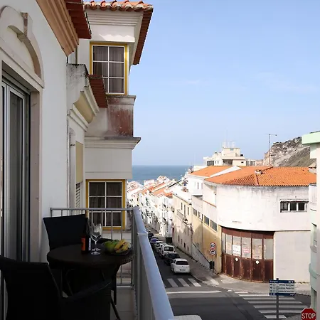 Pensjonat Vitoria - Com Varanda E Vista De Mar 3*